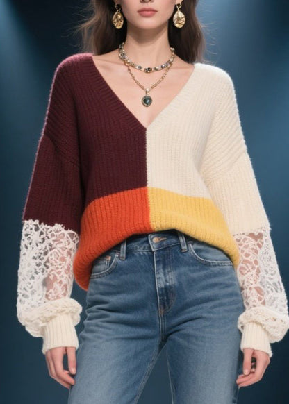 Well Tailored Sweater with a Graceful Silhouette