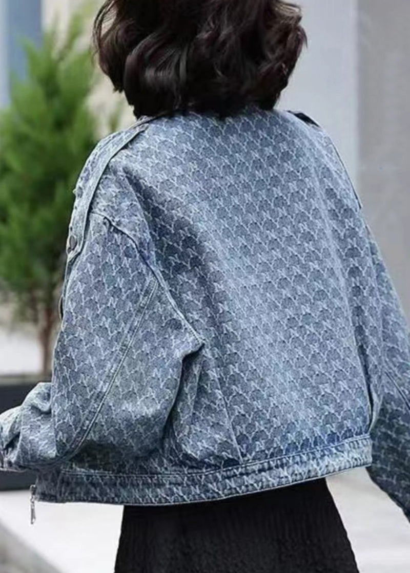 Classic Vintage Coat with a Flattering Fit