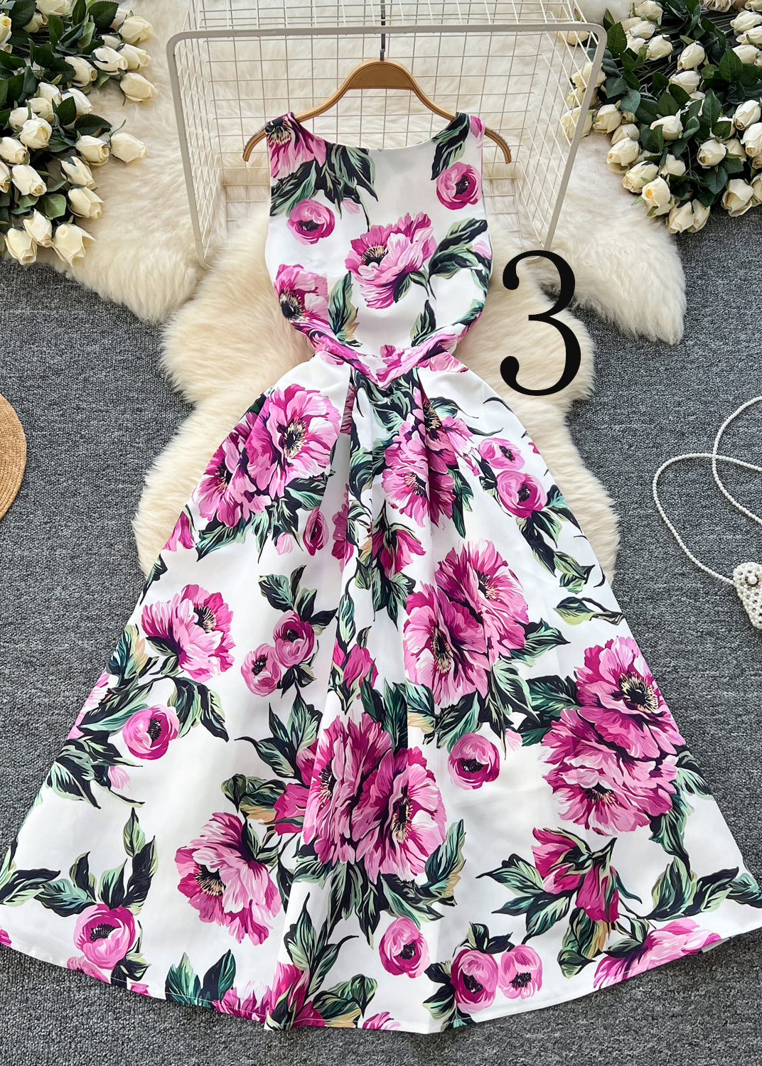 Gracefully Styled Dress for Any Occasion