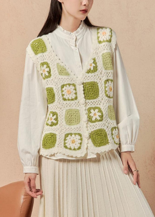 Classic Vintage Coat with a Flattering Fit