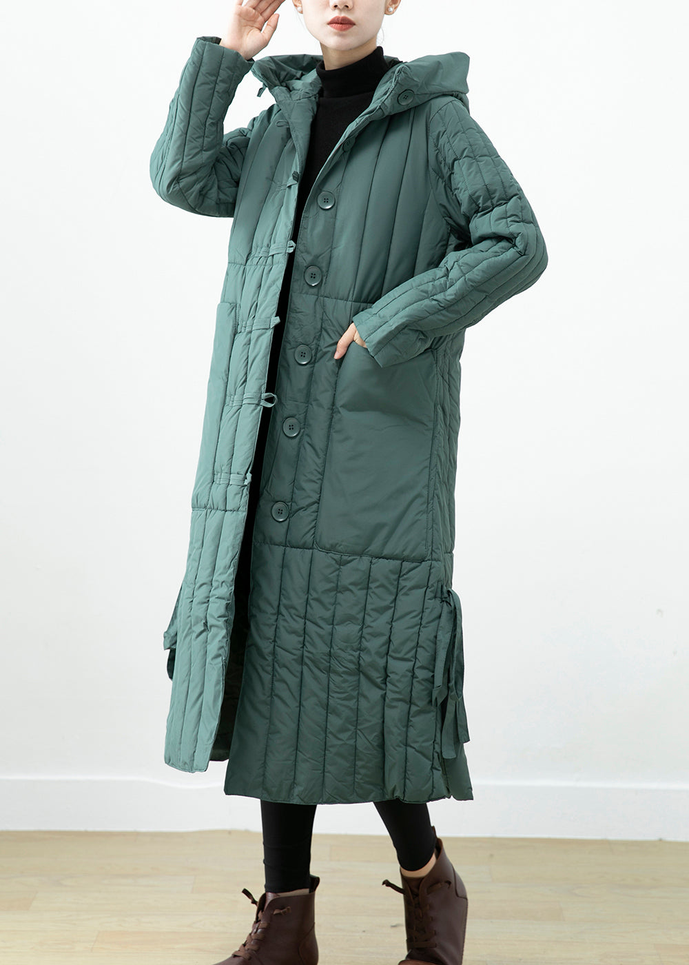 Effortlessly Elegant Coat with a Timeless Design