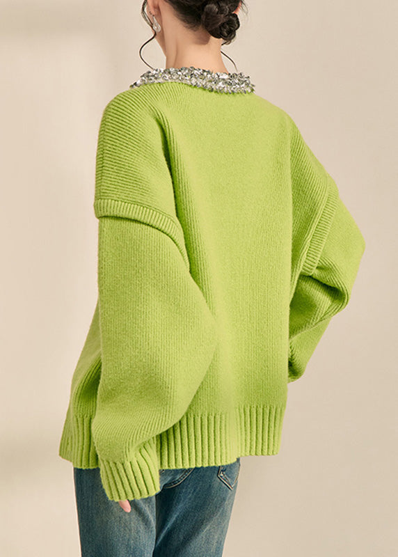 Classic Vintage Sweater with a Flattering Fit