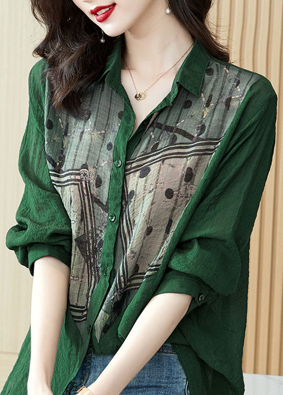 Beautifully Crafted Blouse in a Classic Style