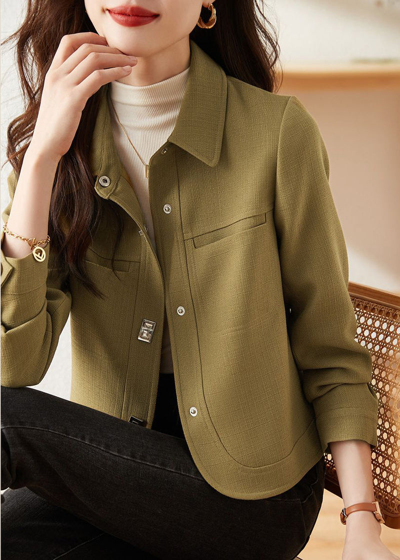 Gracefully Styled Coat for Any Occasion