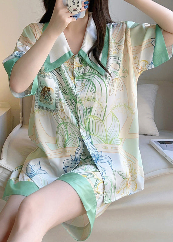 A Vintage Style Shirt with Delicate Timeless Details
