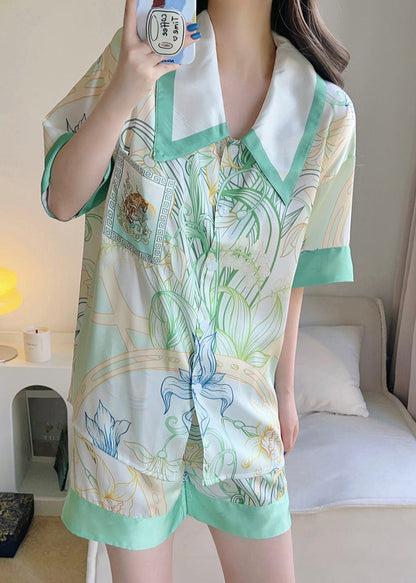 A Vintage Style Shirt with Delicate Timeless Details