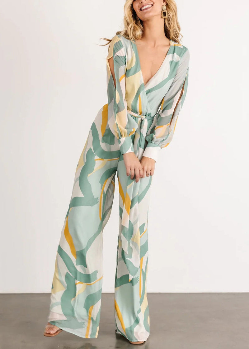 Sophisticated Garment with a Clean Classic Look