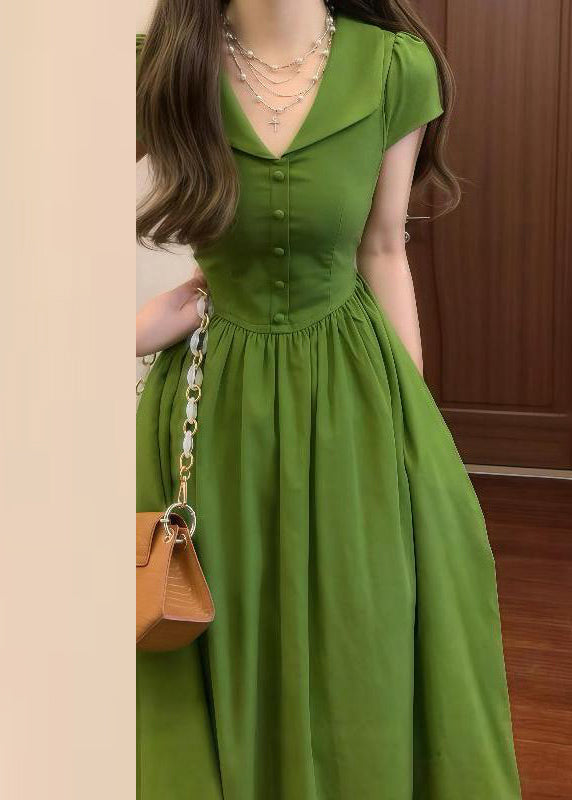Polished Dress with an Effortless Classic Look