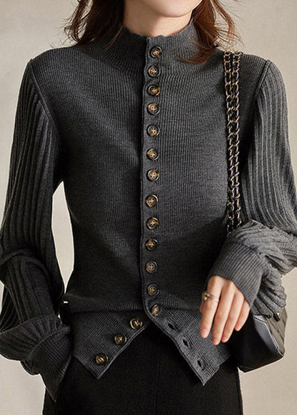 Beautifully Finished Top in a Timeless Design