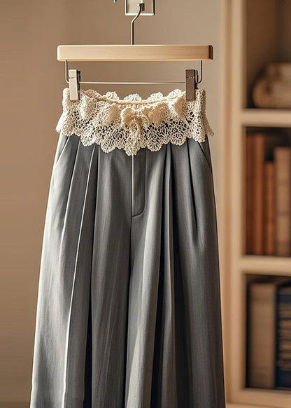 Classic Vintage Pants with a Flattering Fit