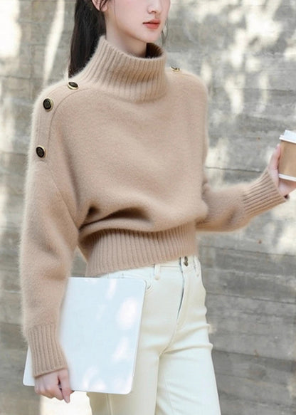 Classic Vintage Sweater with a Flattering Fit