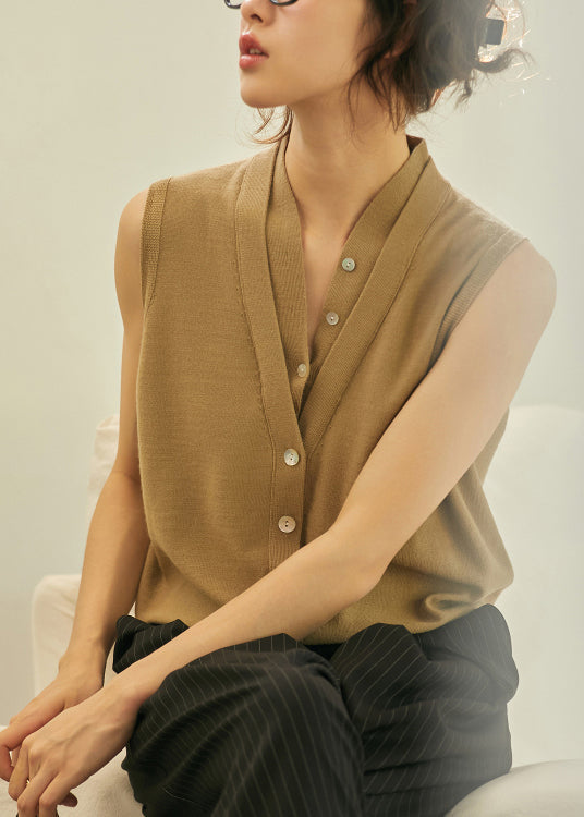 Classic Vintage & Enduringly Stylish Top
