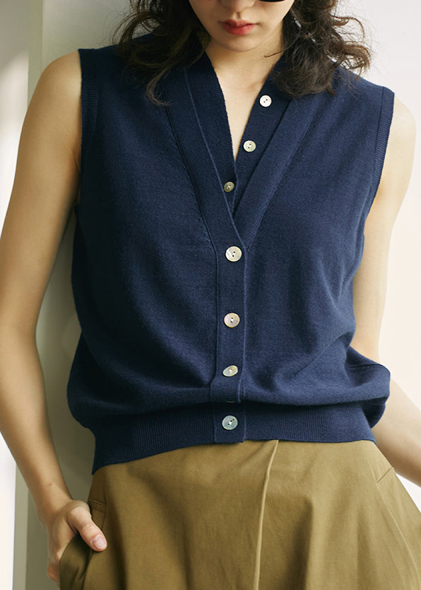Classic Vintage & Enduringly Stylish Top