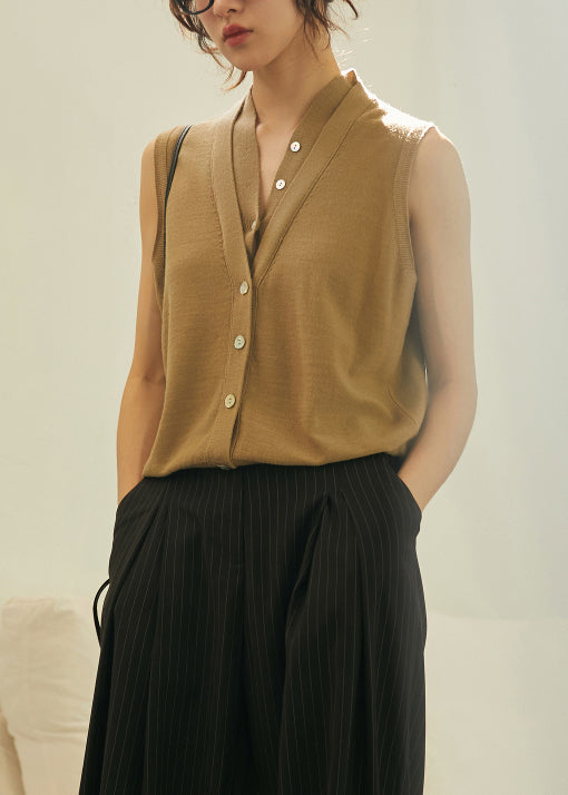 Classic Vintage & Enduringly Stylish Top