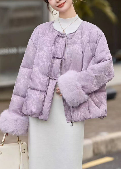 Well Tailored Coat with a Graceful Silhouette