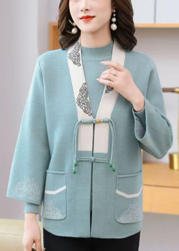 Beautifully Finished Cardigan in a Timeless Design