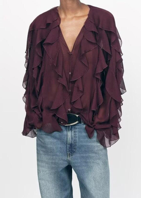 Classic Vintage Shirt with a Flattering Fit