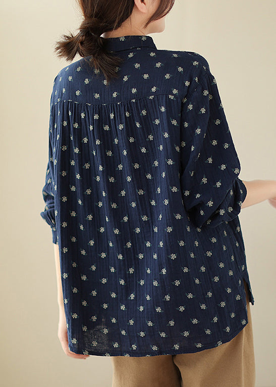 Classic Vintage Shirt with a Flattering Fit