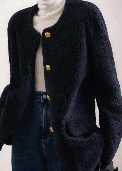 Classic Vintage Coat with a Flattering Fit