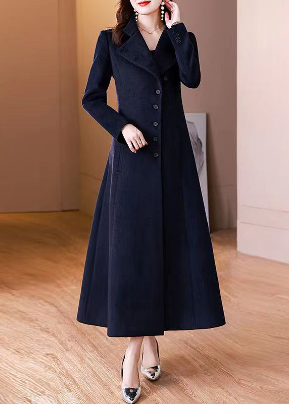 Gracefully Styled Coat for Any Occasion