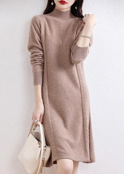 Well Tailored Sweater with a Graceful Silhouette