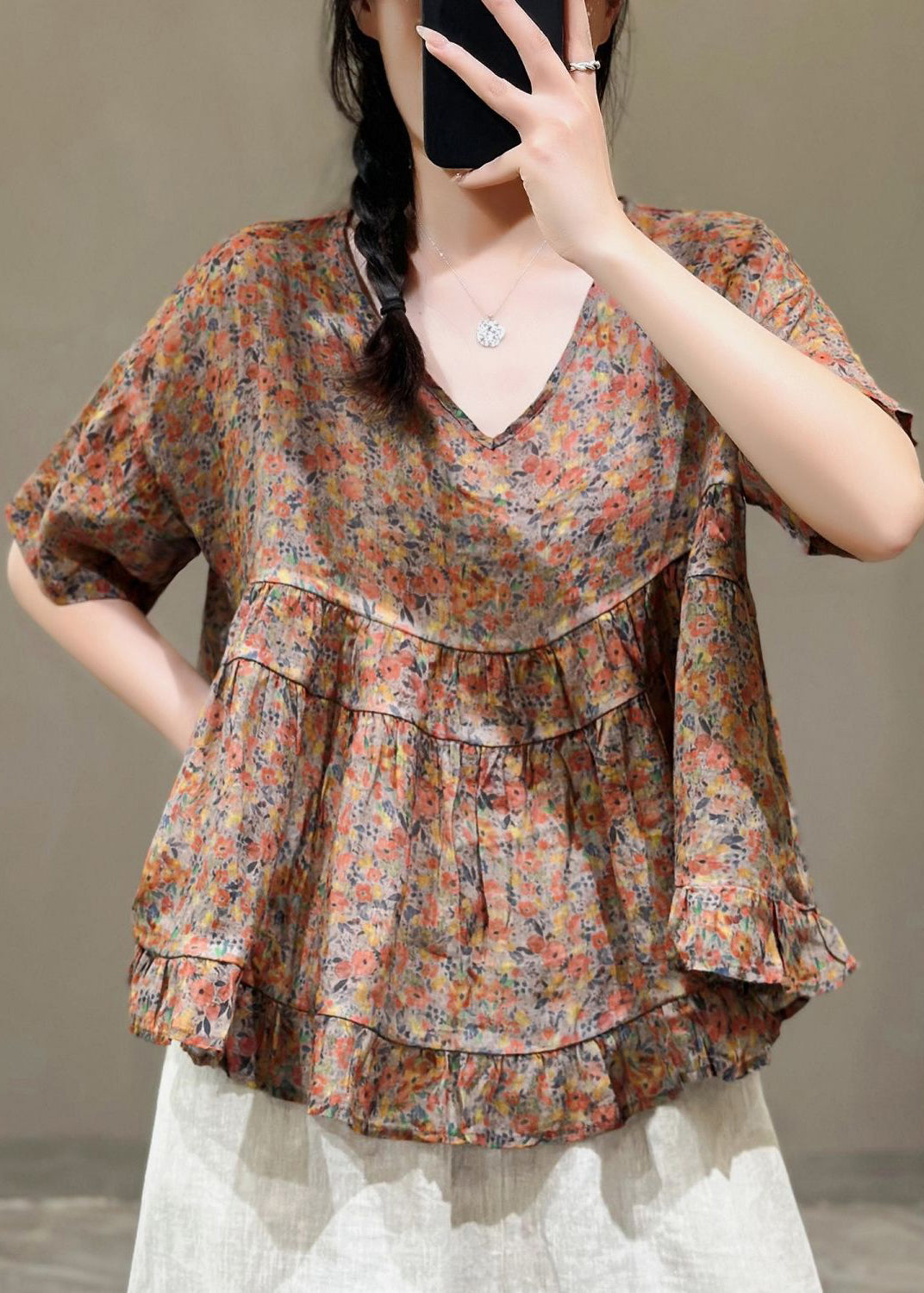 Beautifully Finished Top in a Timeless Design