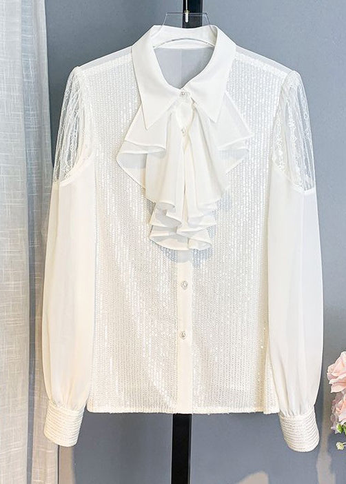 Classic Vintage Blouse with a Flattering Fit