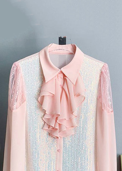 Classic Vintage Blouse with a Flattering Fit