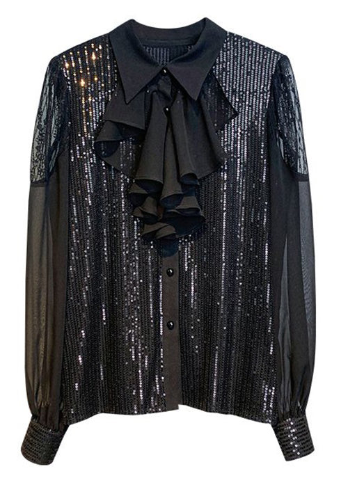 Classic Vintage Blouse with a Flattering Fit