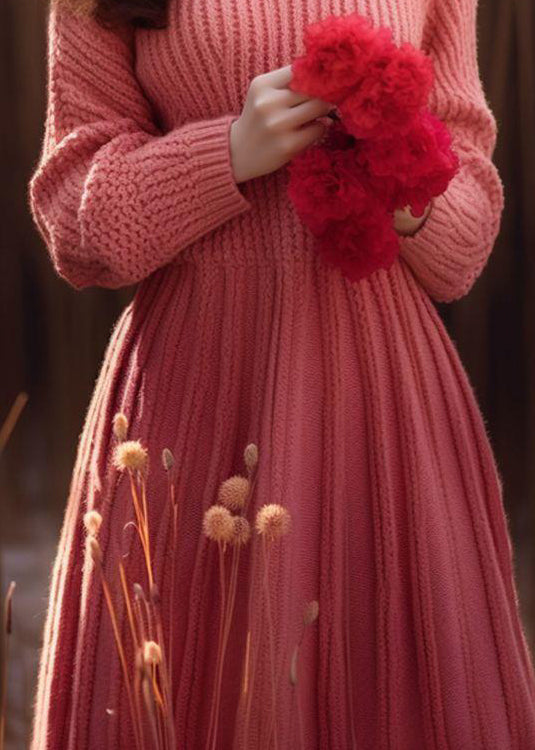 Well Tailored Sweater with a Graceful Silhouette