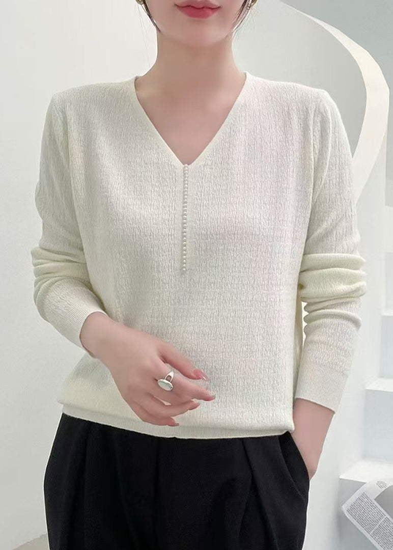 Beautifully Finished Sweater in a Timeless Design