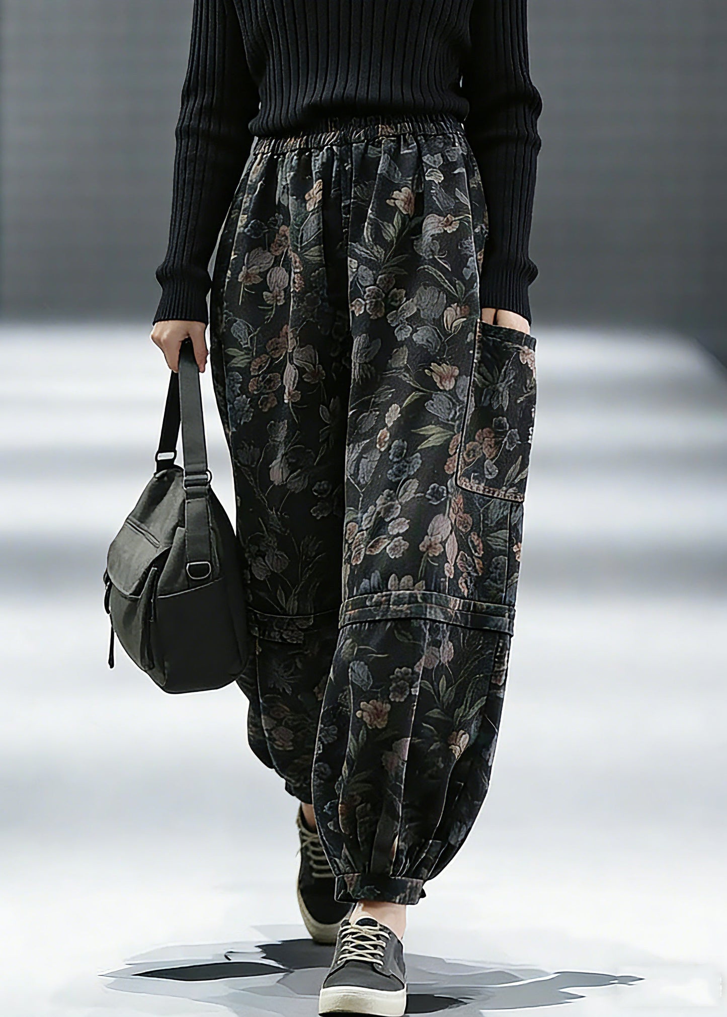 Well Tailored Pants with a Graceful Silhouette