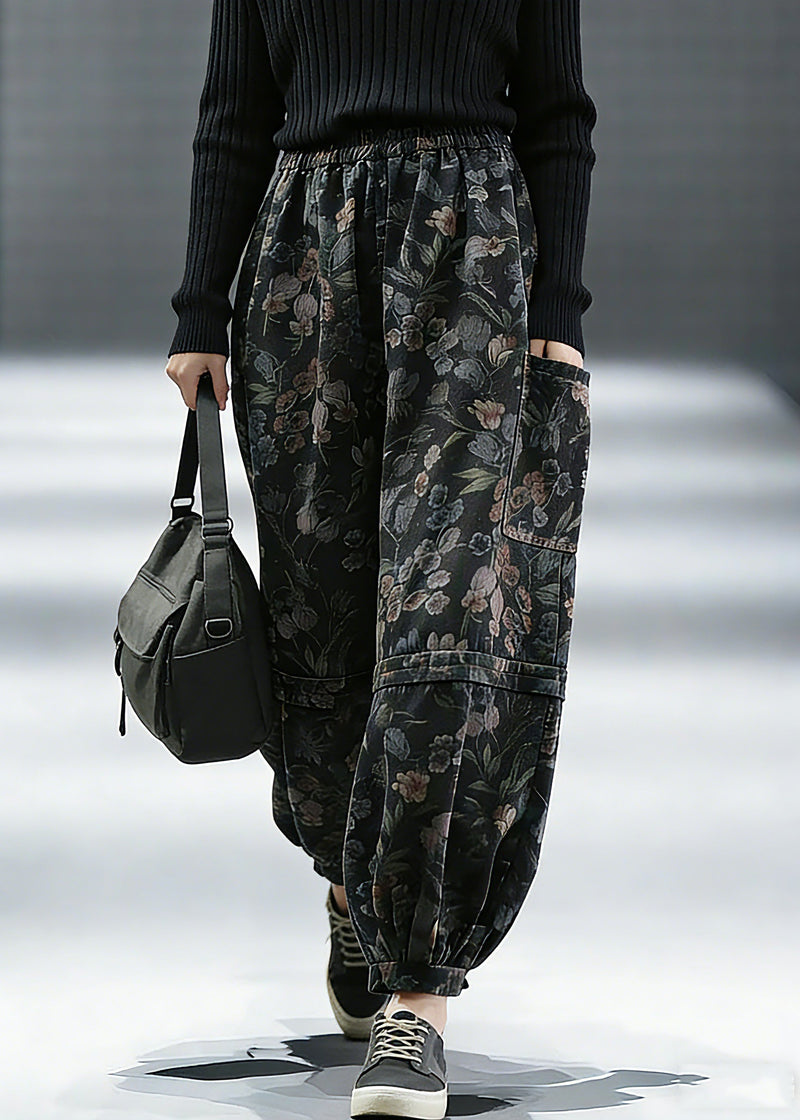 Well Tailored Pants with a Graceful Silhouette