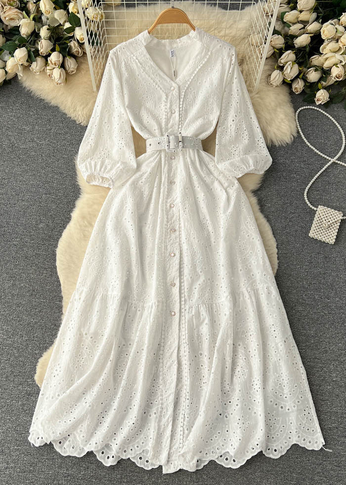 Beautifully Crafted Dress in a Classic Style