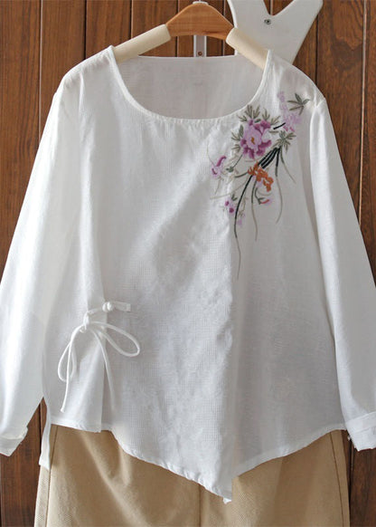 Elegantly Styled Blouse for Everyday Wear