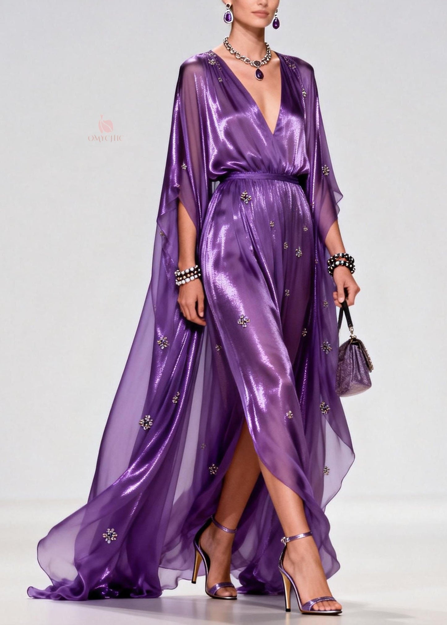 Gracefully Styled Dress for Any Occasion
