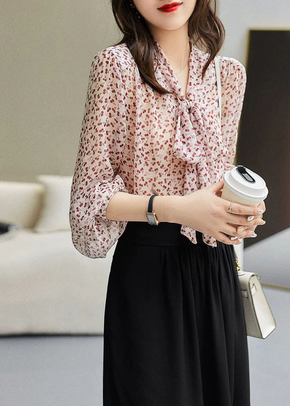 Beautifully Finished Top in a Timeless Design