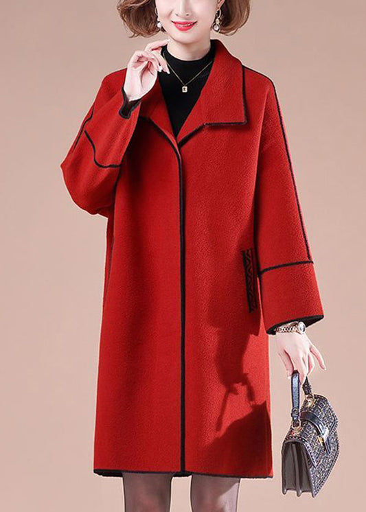 Elegantly Styled Coat for Everyday Wear