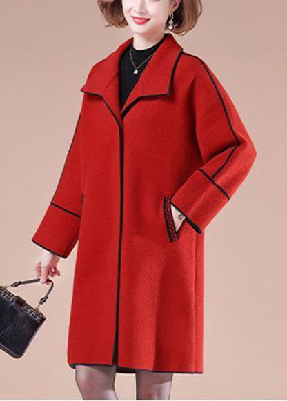 Elegantly Styled Coat for Everyday Wear