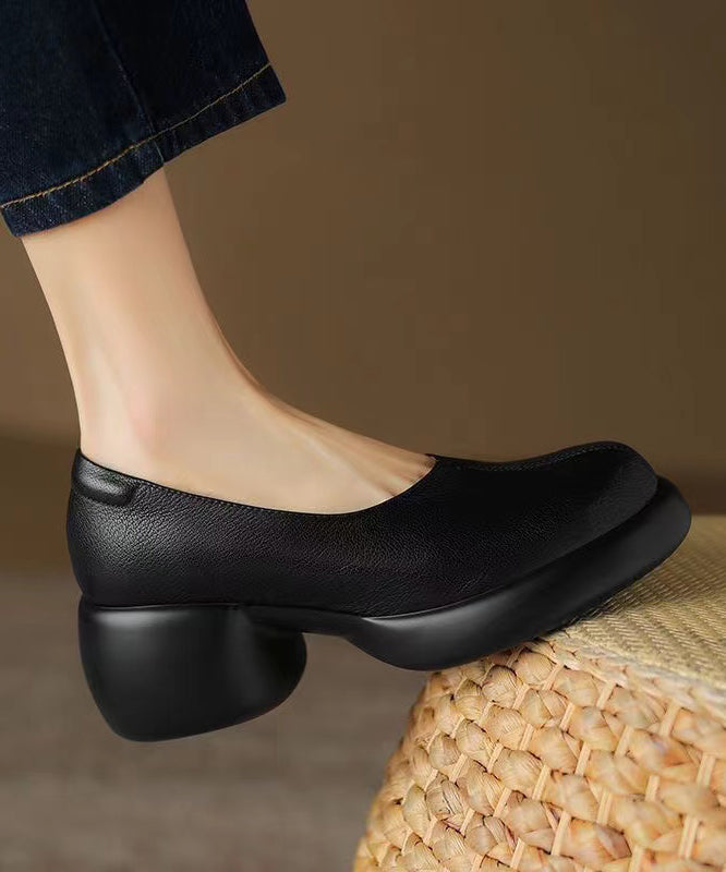 Chic Orthopedic Loafers with Unique Design