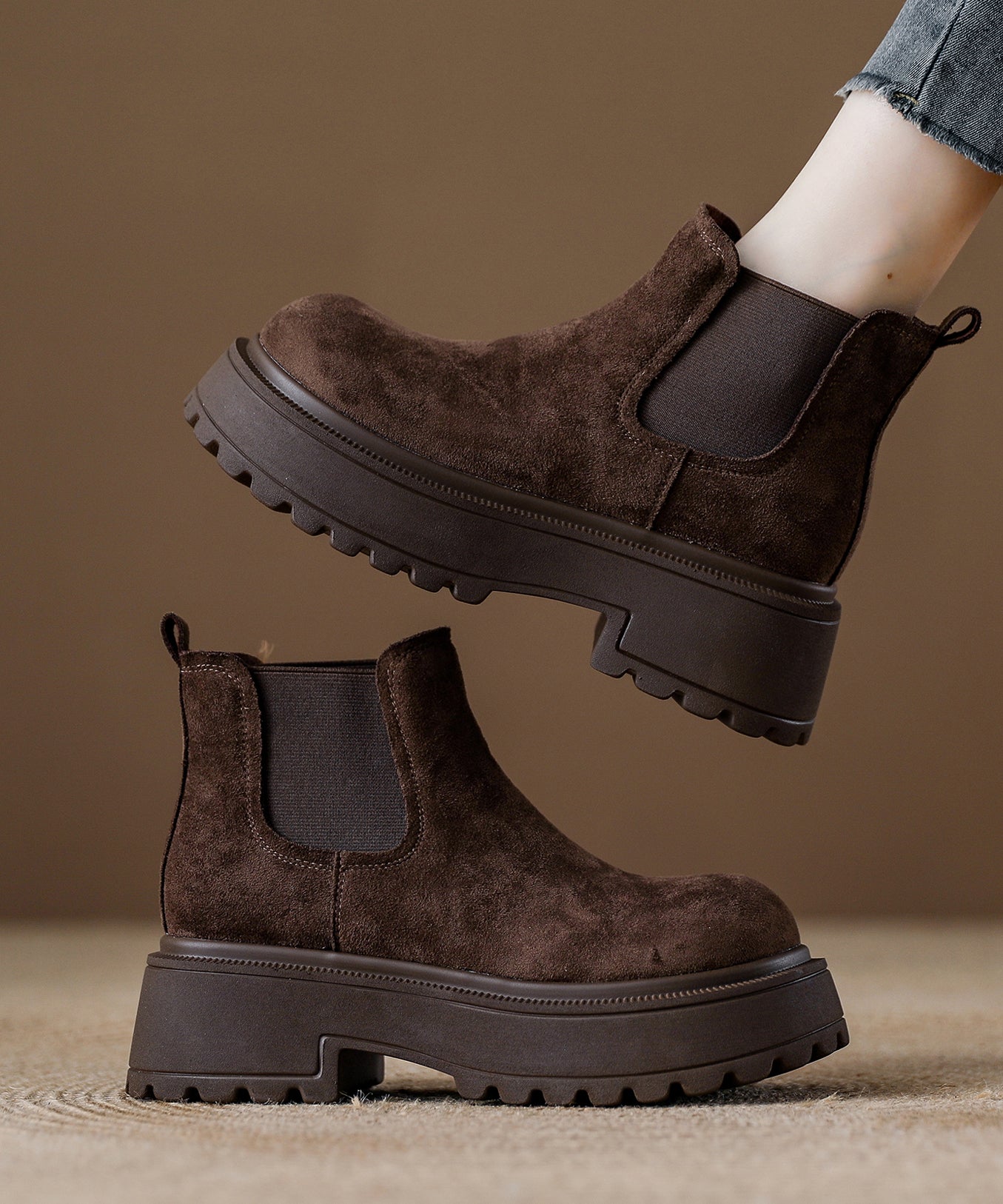 Graceful Orthopedic Boots for Modern Look