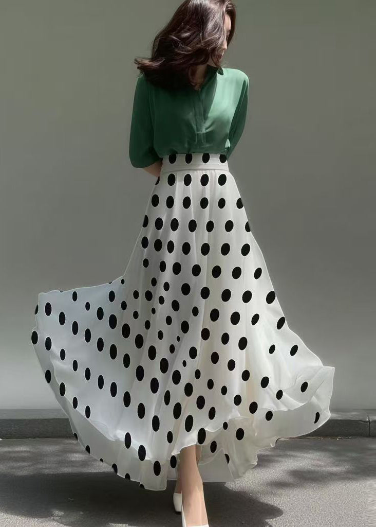 Gracefully Styled Garment for Any Occasion
