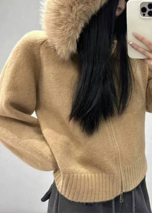 Classic Vintage Coat with a Flattering Fit