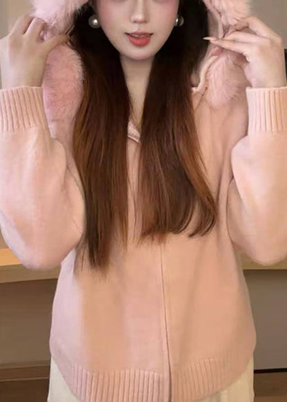 Well Tailored Coat with a Graceful Silhouette