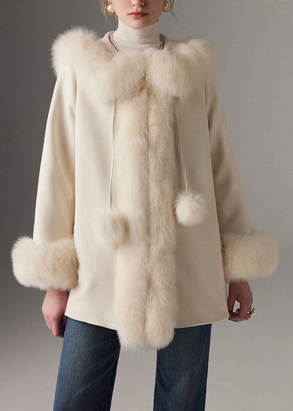 Elegantly Styled Coat for Everyday Wear