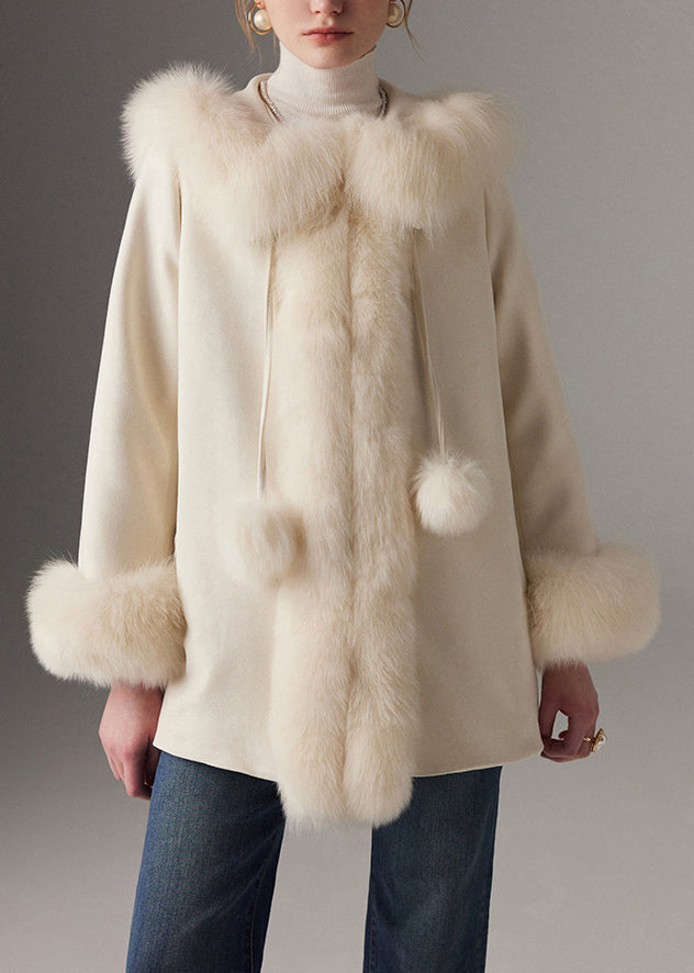 Elegantly Styled Coat for Everyday Wear