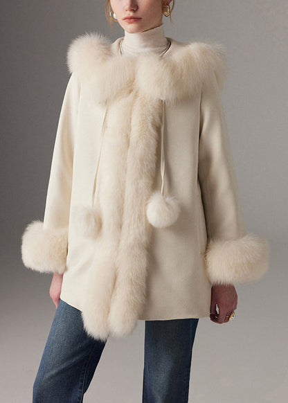 Elegantly Styled Coat for Everyday Wear