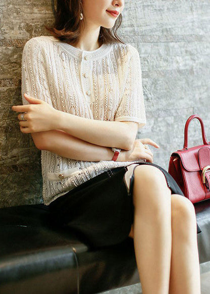 Well Tailored Shirt with a Graceful Silhouette