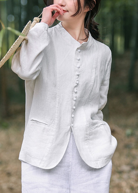 Effortlessly Elegant Coat with a Timeless Design