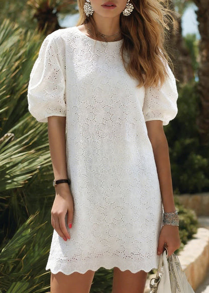 Beautifully Crafted Dress in a Classic Style